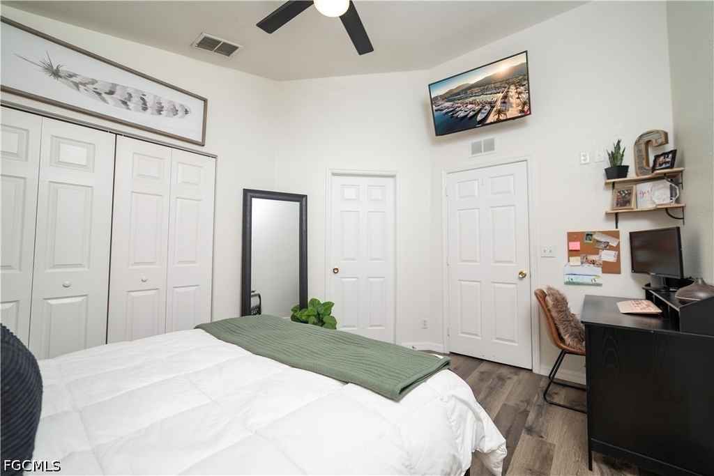 10061 Lone Cypress Street - Photo 14