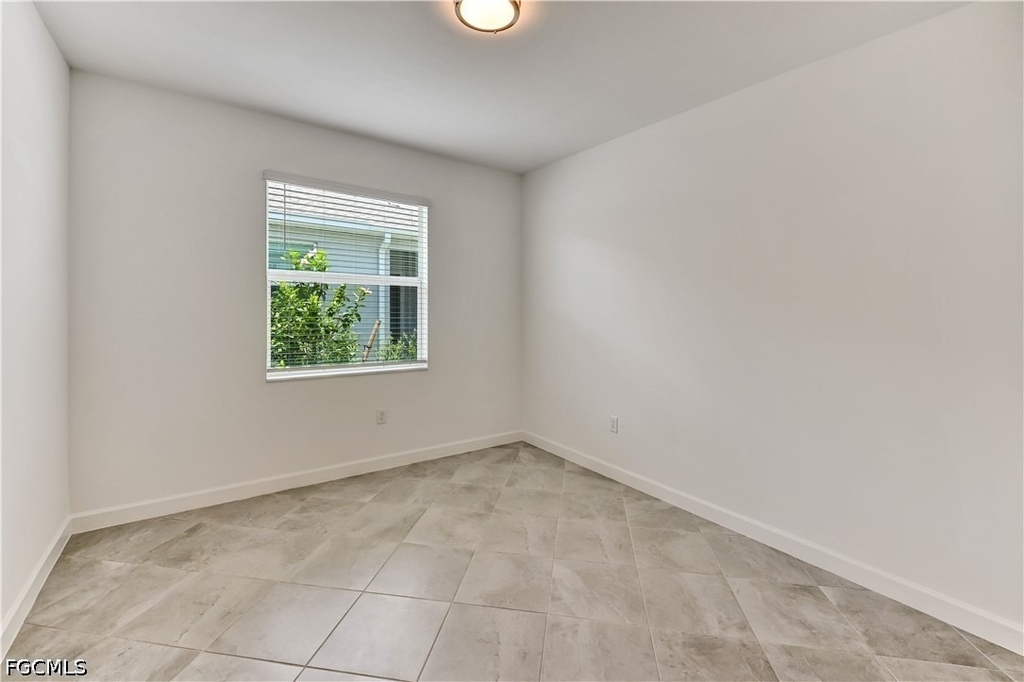 20545 Hazelnut Court S - Photo 16