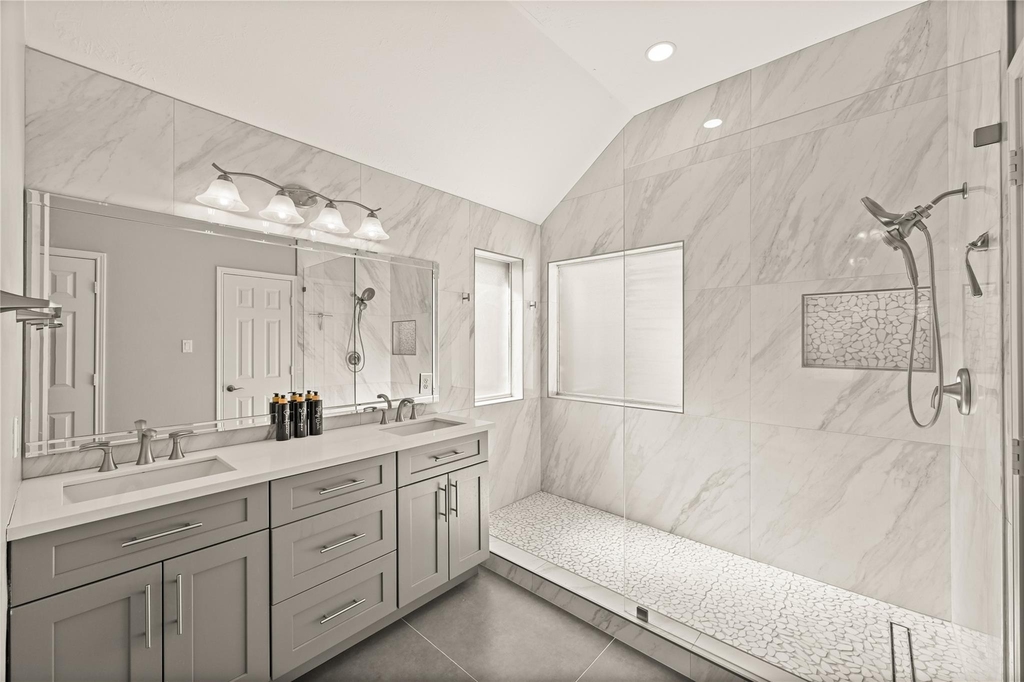1330 Leigh Gardens Drive - Photo 28