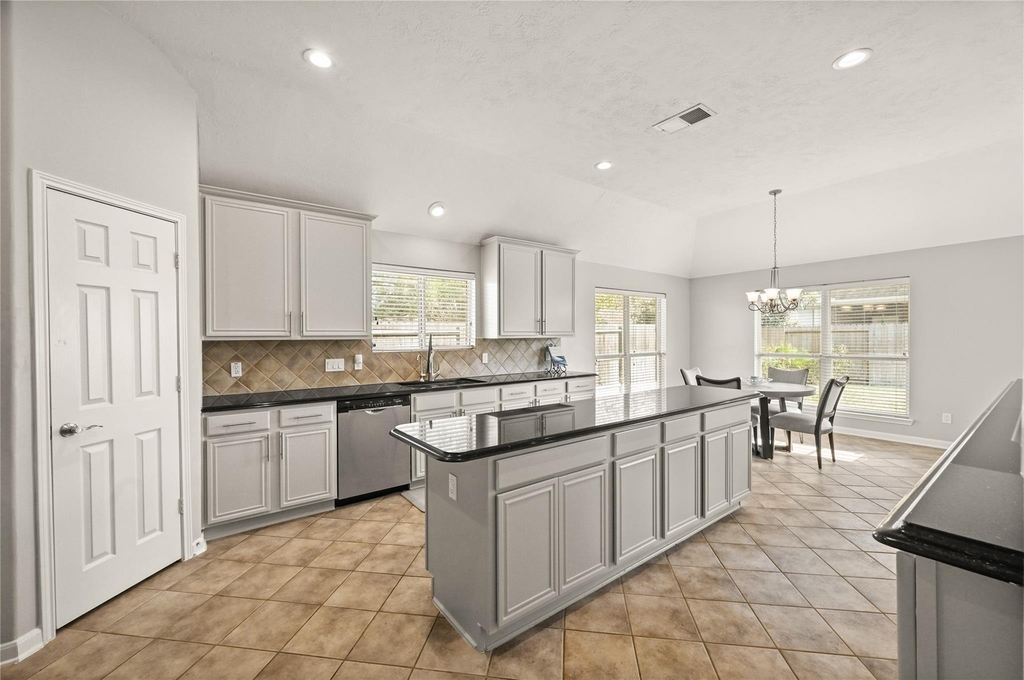 1330 Leigh Gardens Drive - Photo 16