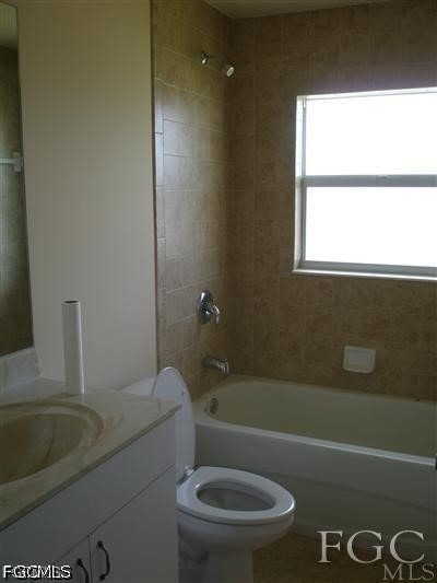910 Citrus Avenue S - Photo 8
