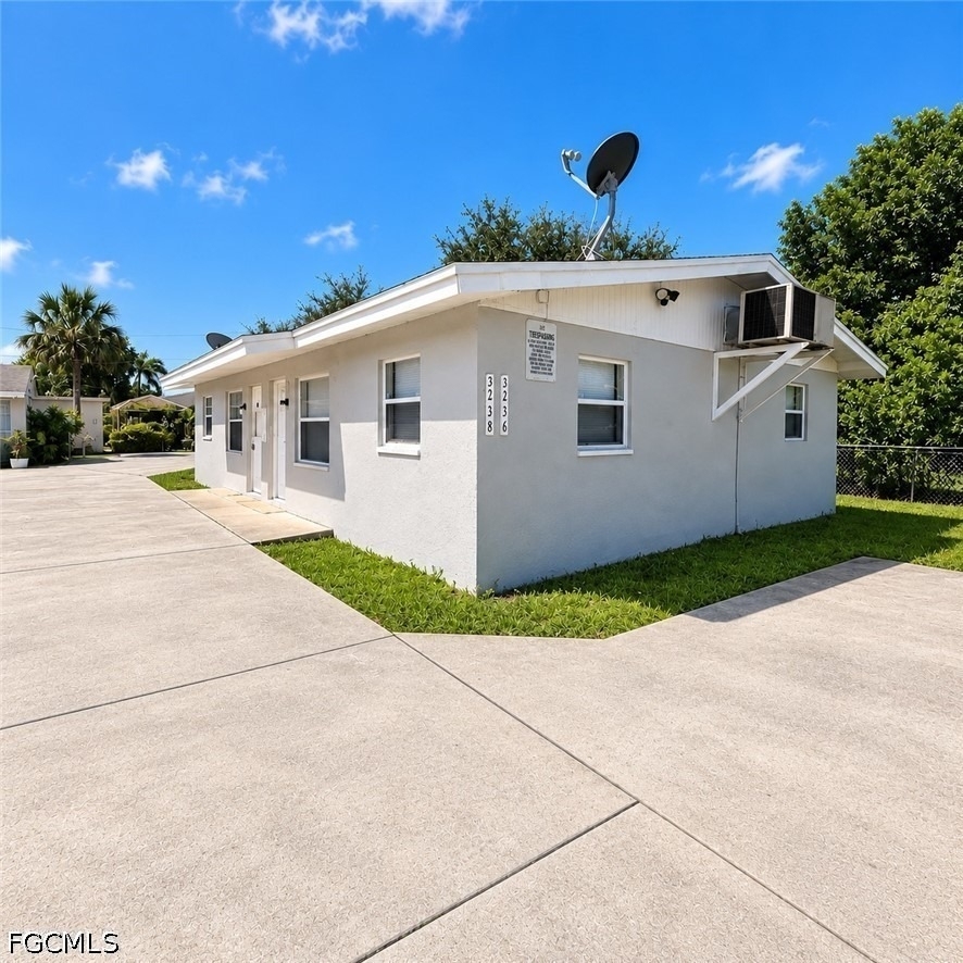3236 Dora Street - Photo 11