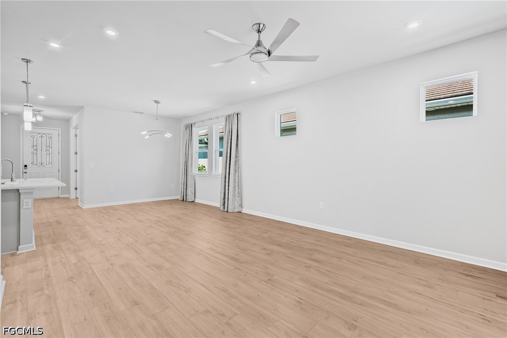 10295 Bonavie Cove Drive - Photo 7