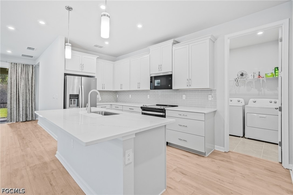 10295 Bonavie Cove Drive - Photo 6