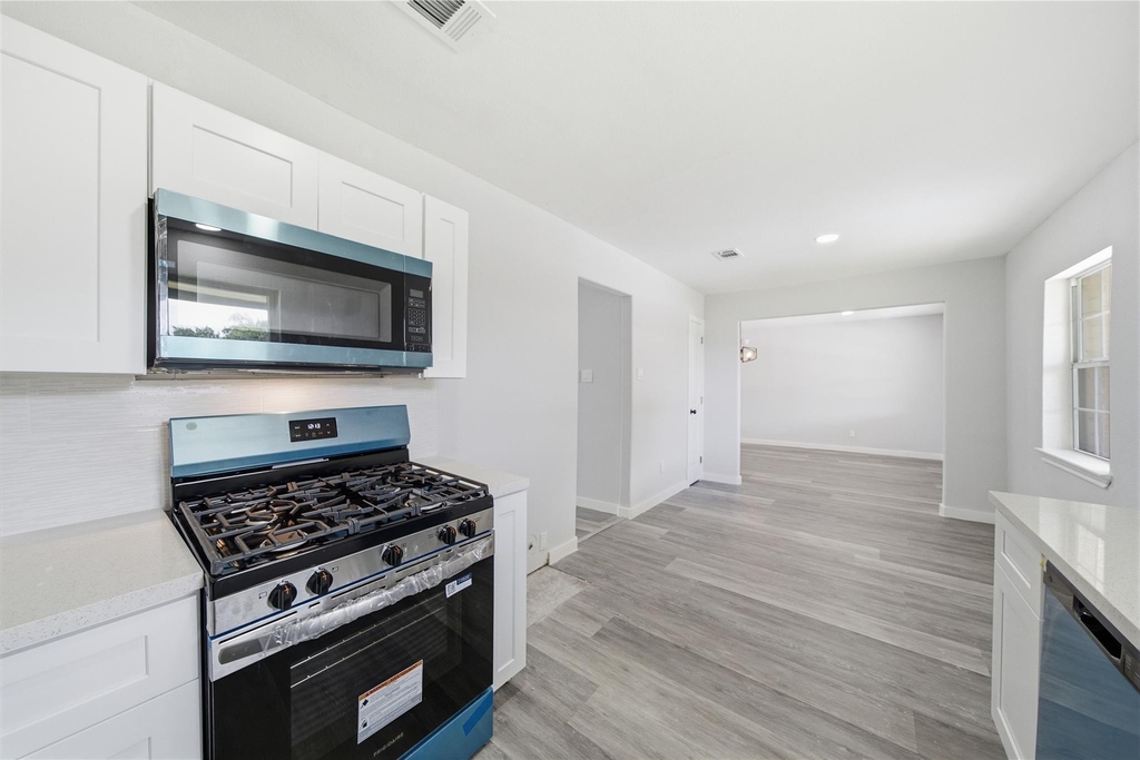 13107 Boreas Drive - Photo 10