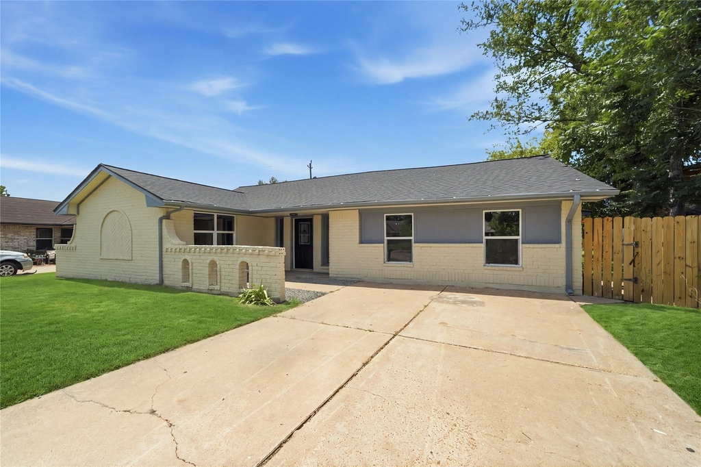 13107 Boreas Drive - Photo 0
