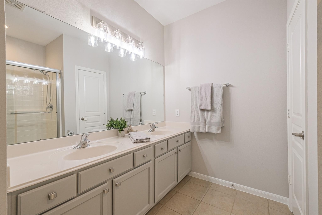 9718 Catalina Leaf Lane - Photo 38