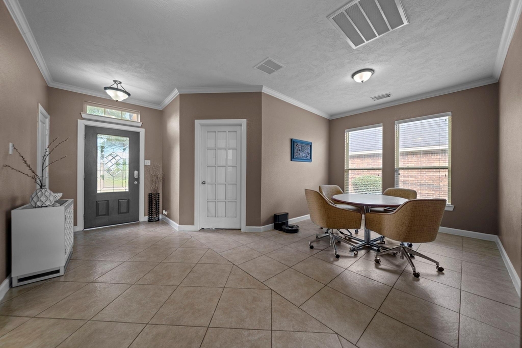 2413 Quiet Arbor Lane - Photo 2