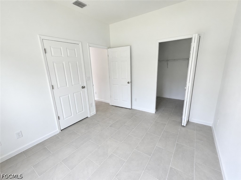 1119 Sunrise Boulevard - Photo 3
