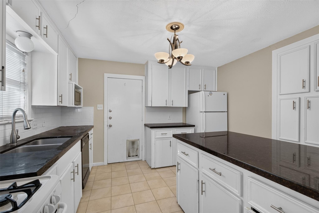 5418 Grand Lake Street - Photo 10