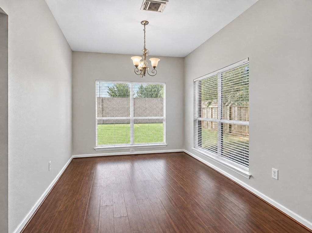 15614 Hatfield Hollow Drive - Photo 7