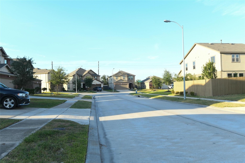 12051 Main Oak Street - Photo 21