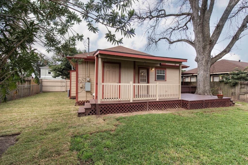 2612 Harvard Street - Photo 25