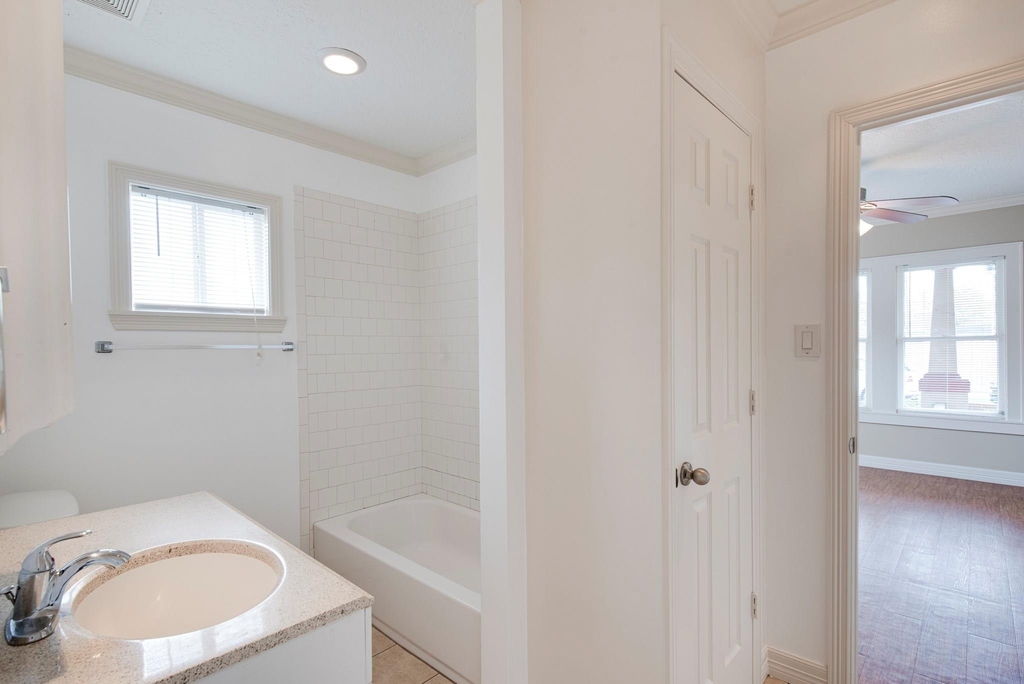 2612 Harvard Street - Photo 16