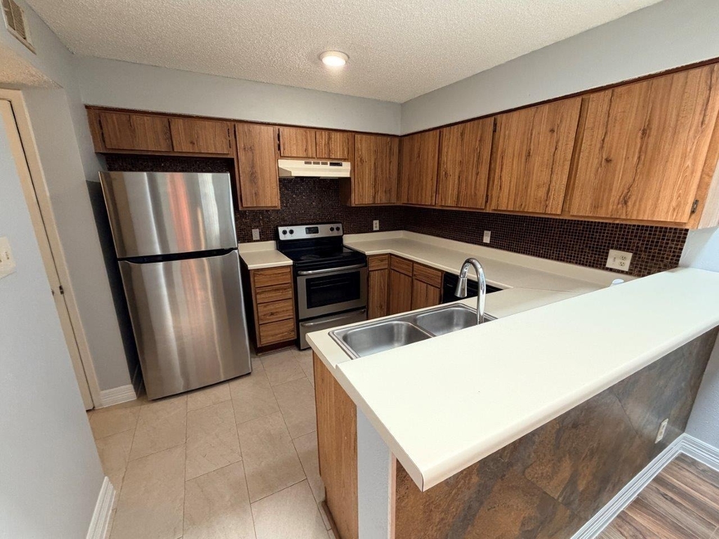 2510 Grants Lake Boulevard - Photo 1