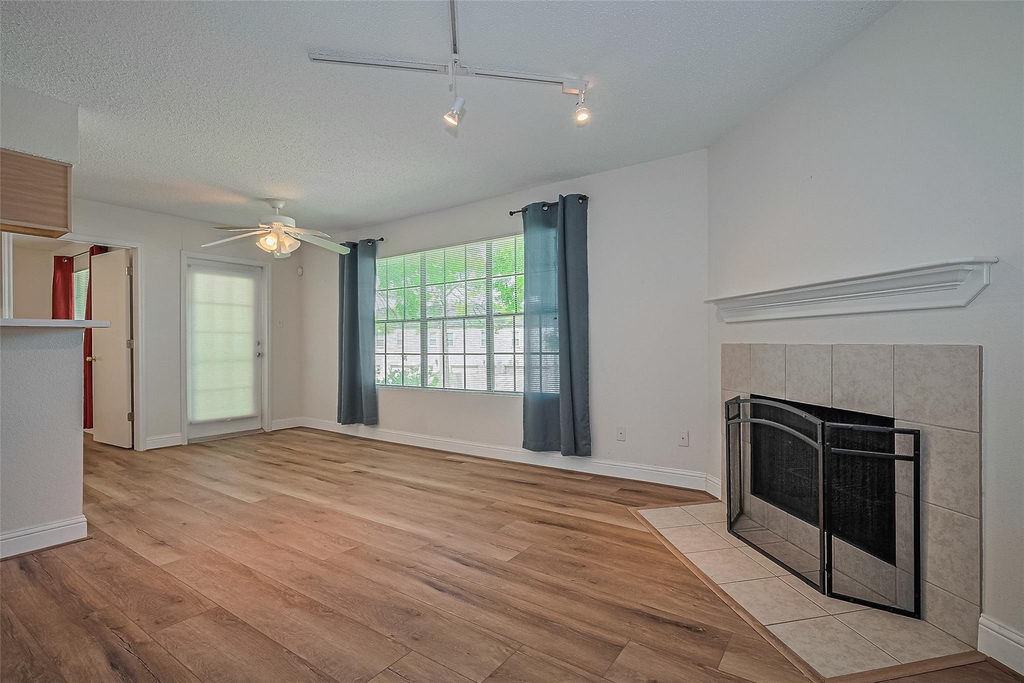 2750 Holly Hall Street - Photo 3