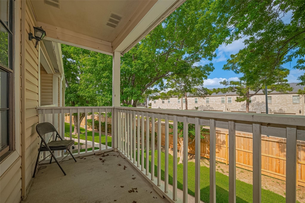 2750 Holly Hall Street - Photo 29