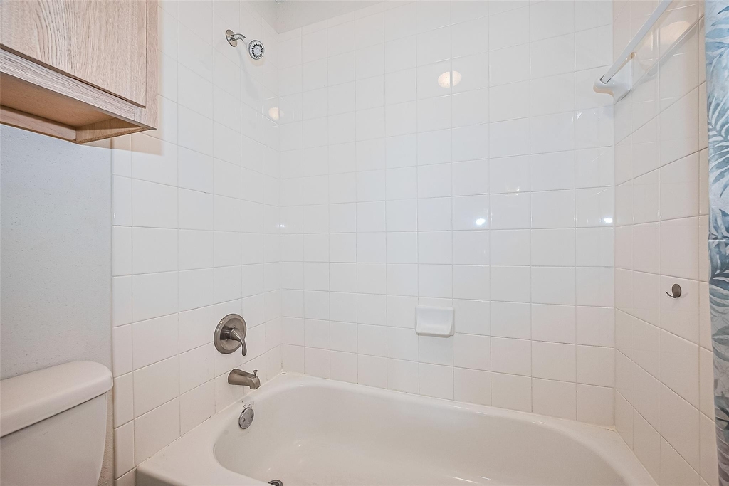 2750 Holly Hall Street - Photo 26