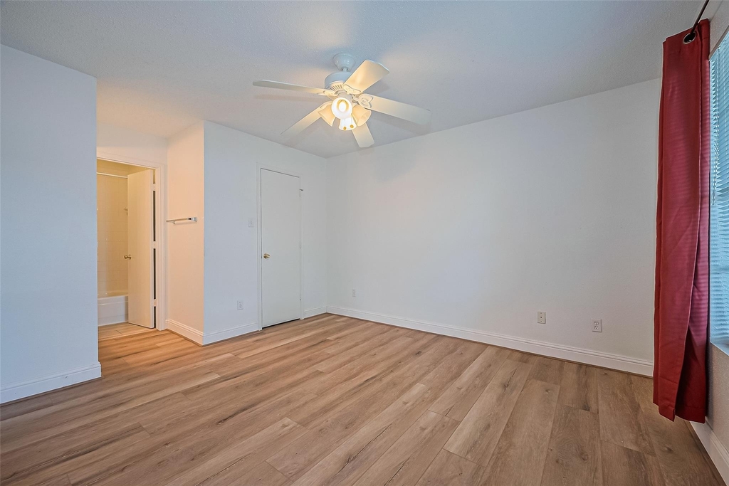 2750 Holly Hall Street - Photo 21