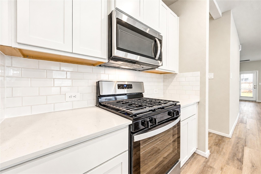 18539 Landing Meadows Lane - Photo 4
