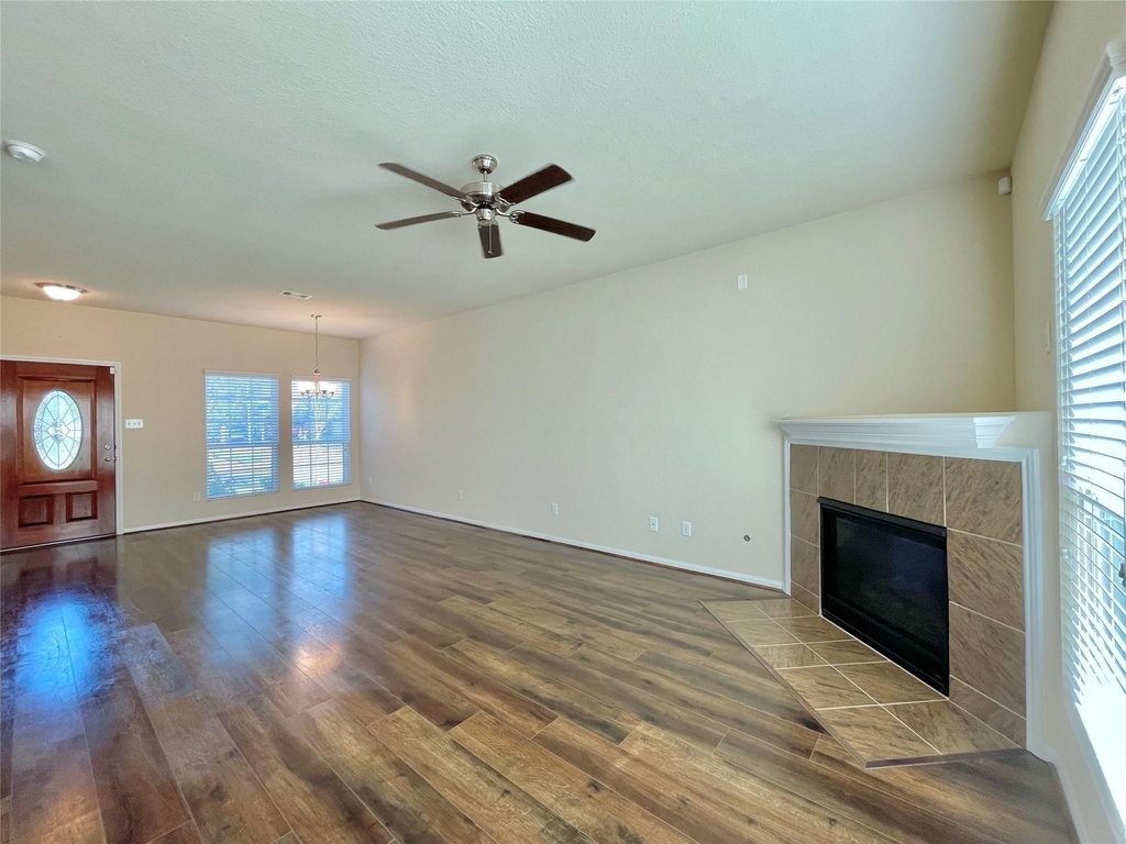 14903 Vinegrove Falls Court - Photo 3
