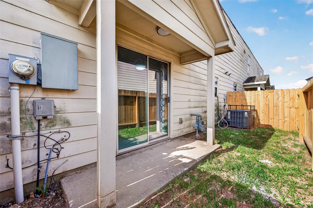 12502 Venus Park Lane - Photo 23