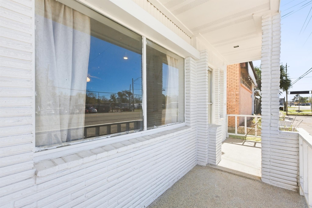 313 Grand Avenue - Photo 5