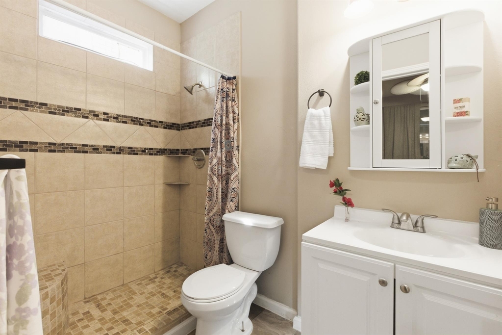 313 Grand Avenue - Photo 18