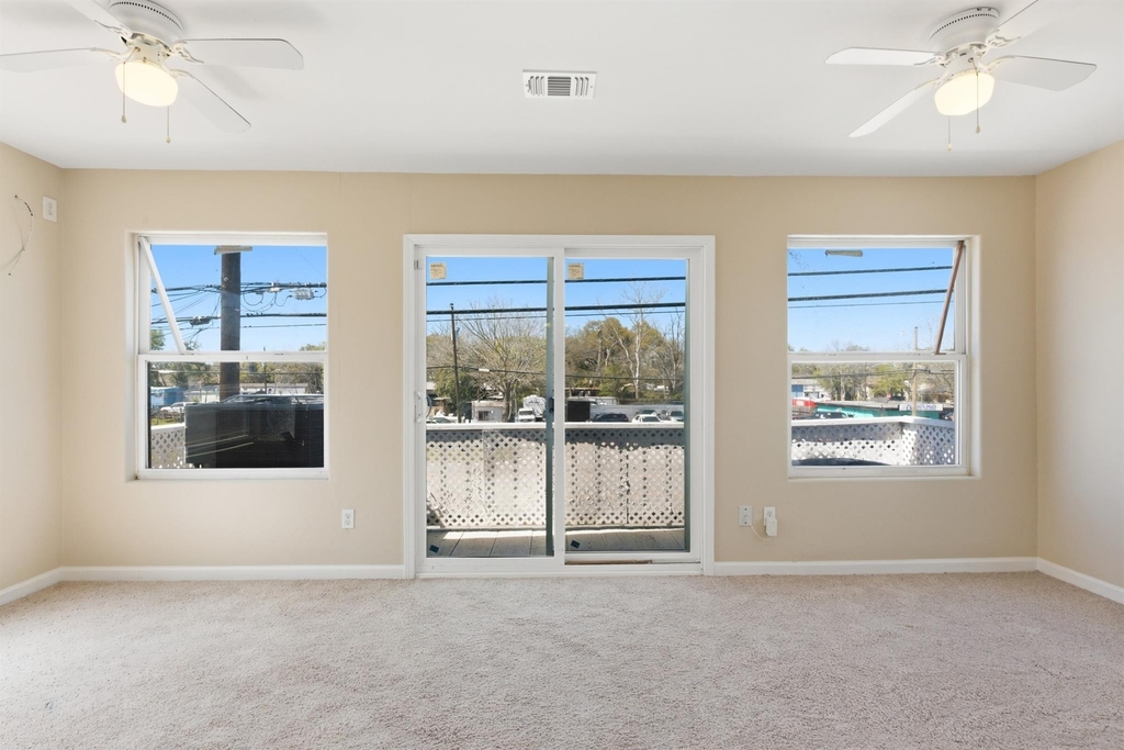 313 Grand Avenue - Photo 29