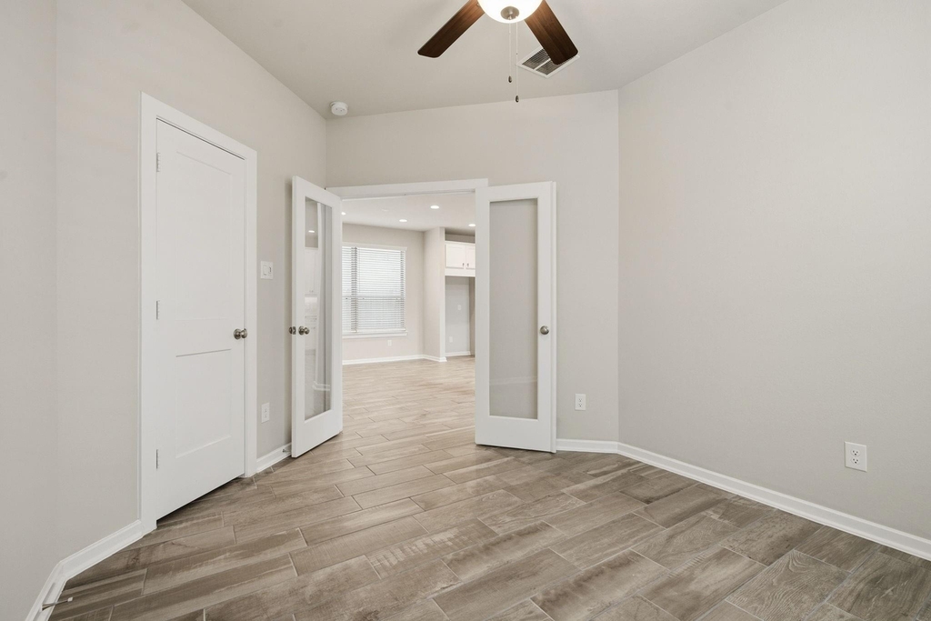 31131 Balsam Hawk Lane - Photo 6