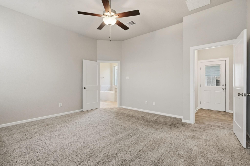 31131 Balsam Hawk Lane - Photo 17