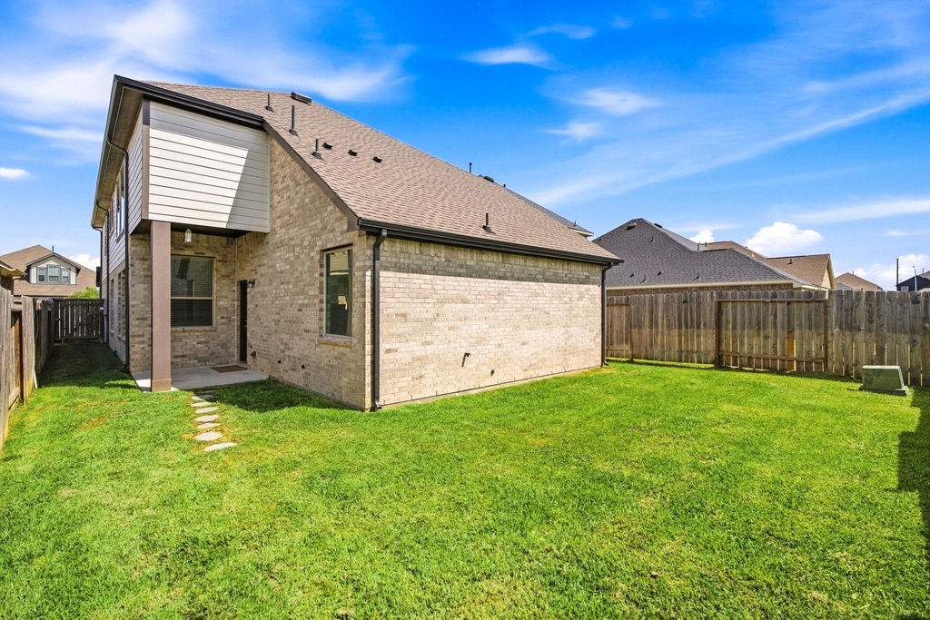 31131 Balsam Hawk Lane - Photo 34