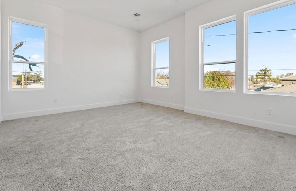 5404 Margarita Street - Photo 9