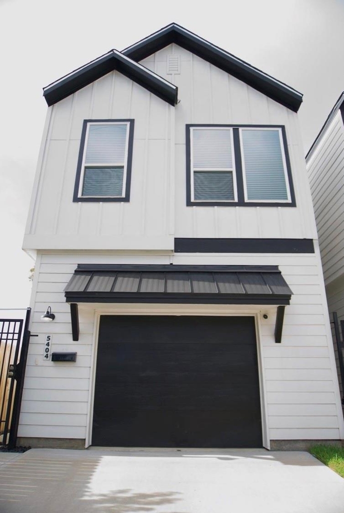 5404 Margarita Street - Photo 1