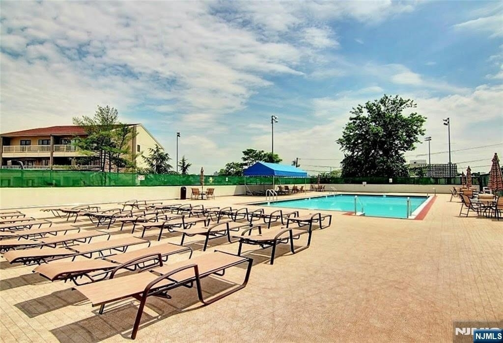 1203 River - Photo 18
