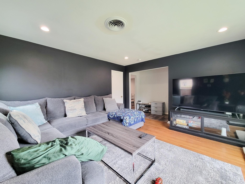 4405 W 43rd Street - Photo 5