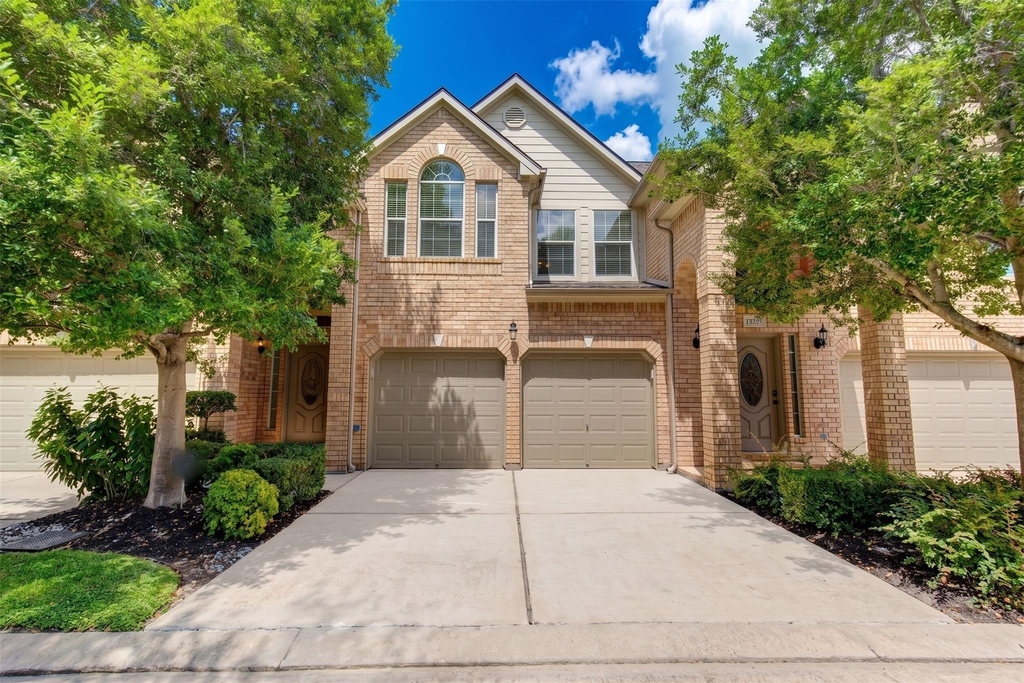7522 S Linpar Court - Photo 0