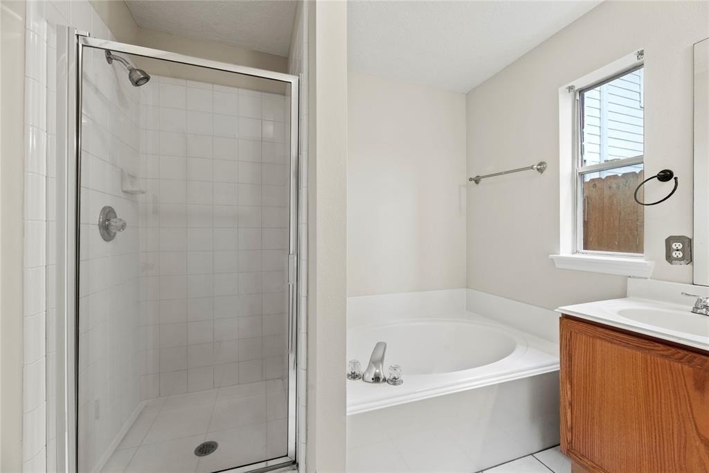6422 Founding Drive - Photo 14
