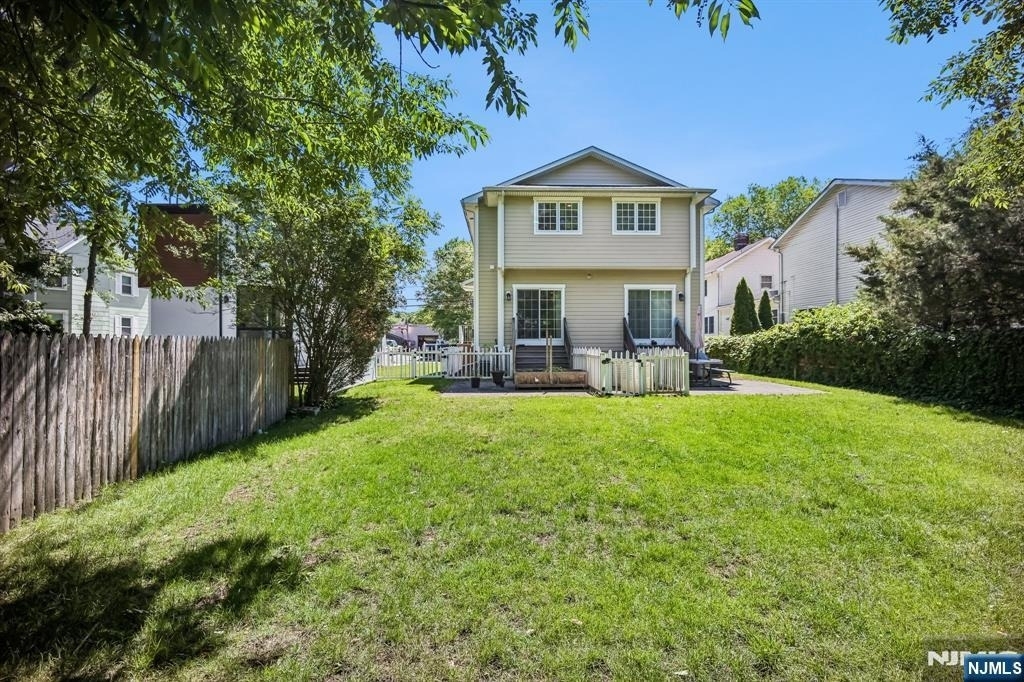 39 Grove - Photo 23