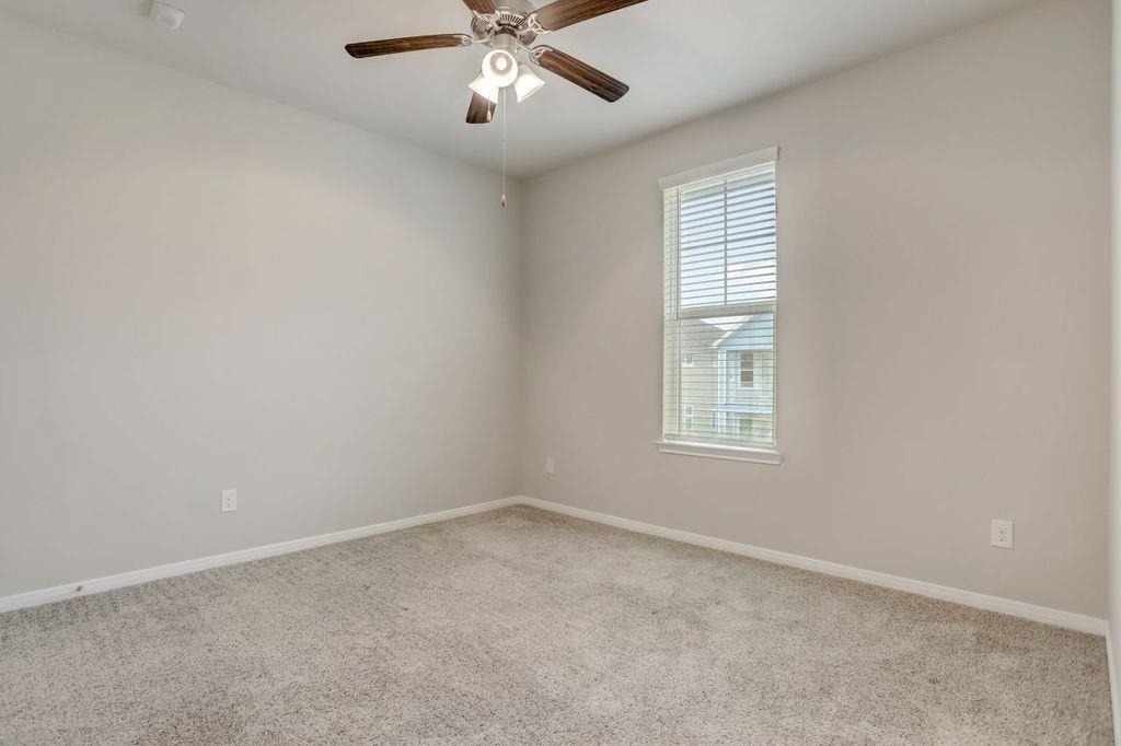 2714 Veranda Falls - Photo 19