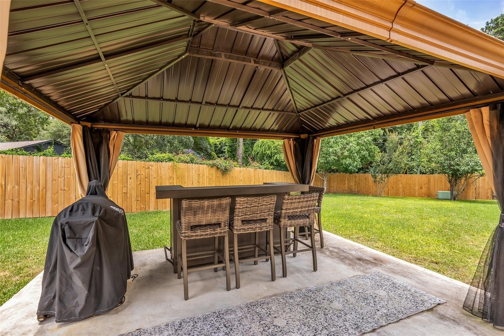 16718 Warbler Drive - Photo 32