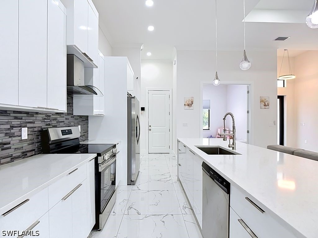 2905 4th Street W - Photo 19