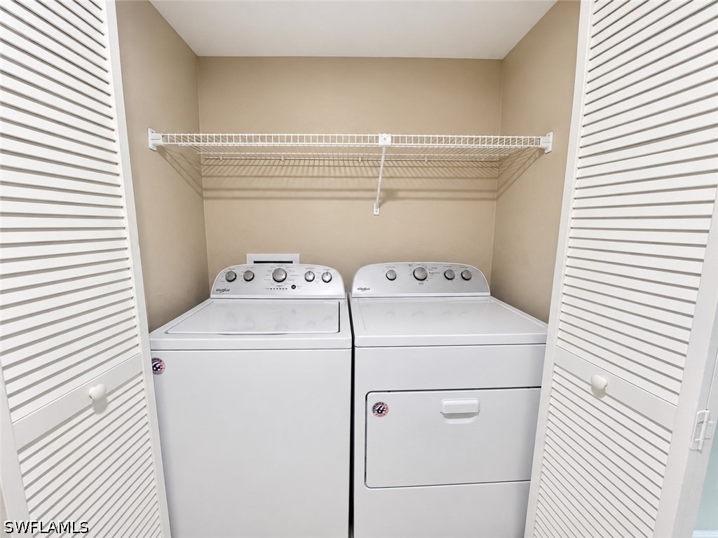 700 Valley Stream Drive - Photo 11