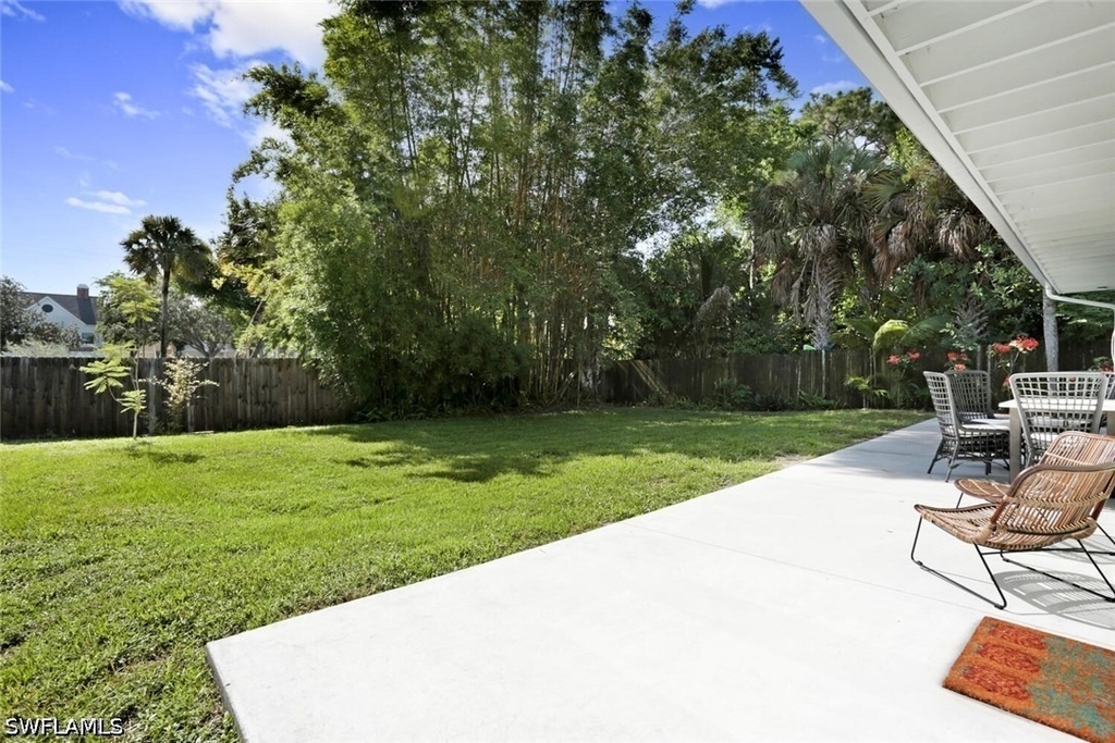 982 13th Street N - Photo 25