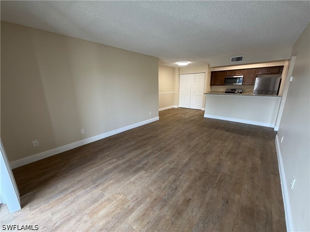 5321 Summerlin Road - Photo 0