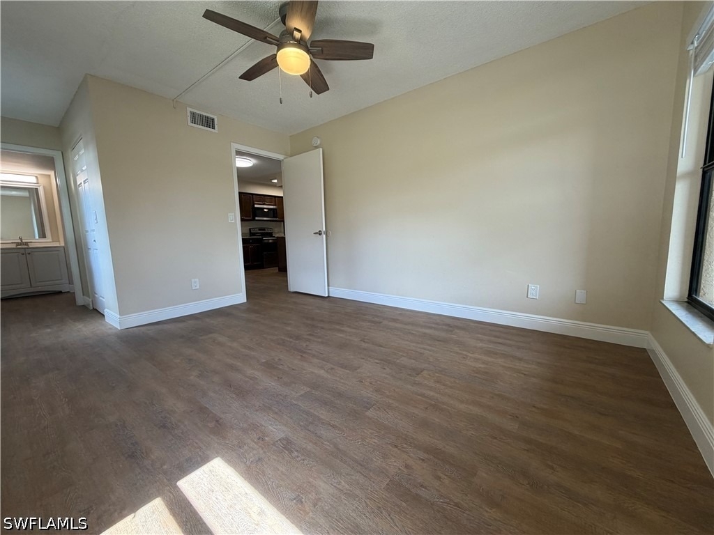 5321 Summerlin Road - Photo 11