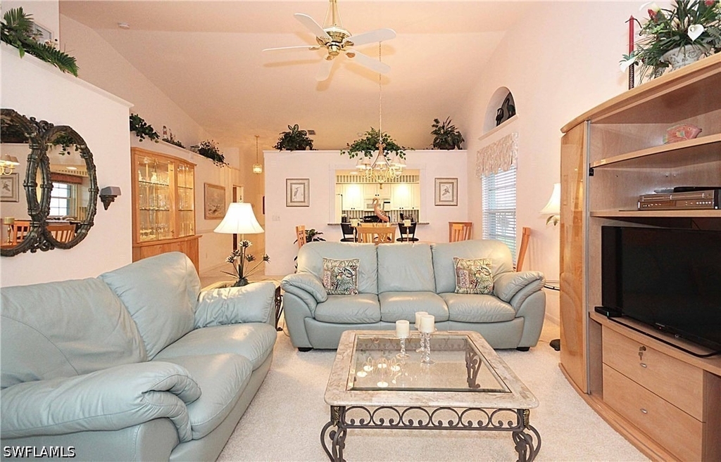322 Melrose Place - Photo 1