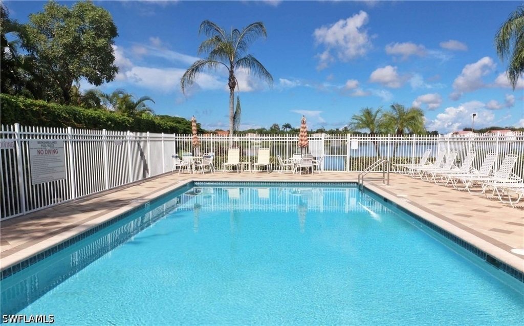322 Melrose Place - Photo 15
