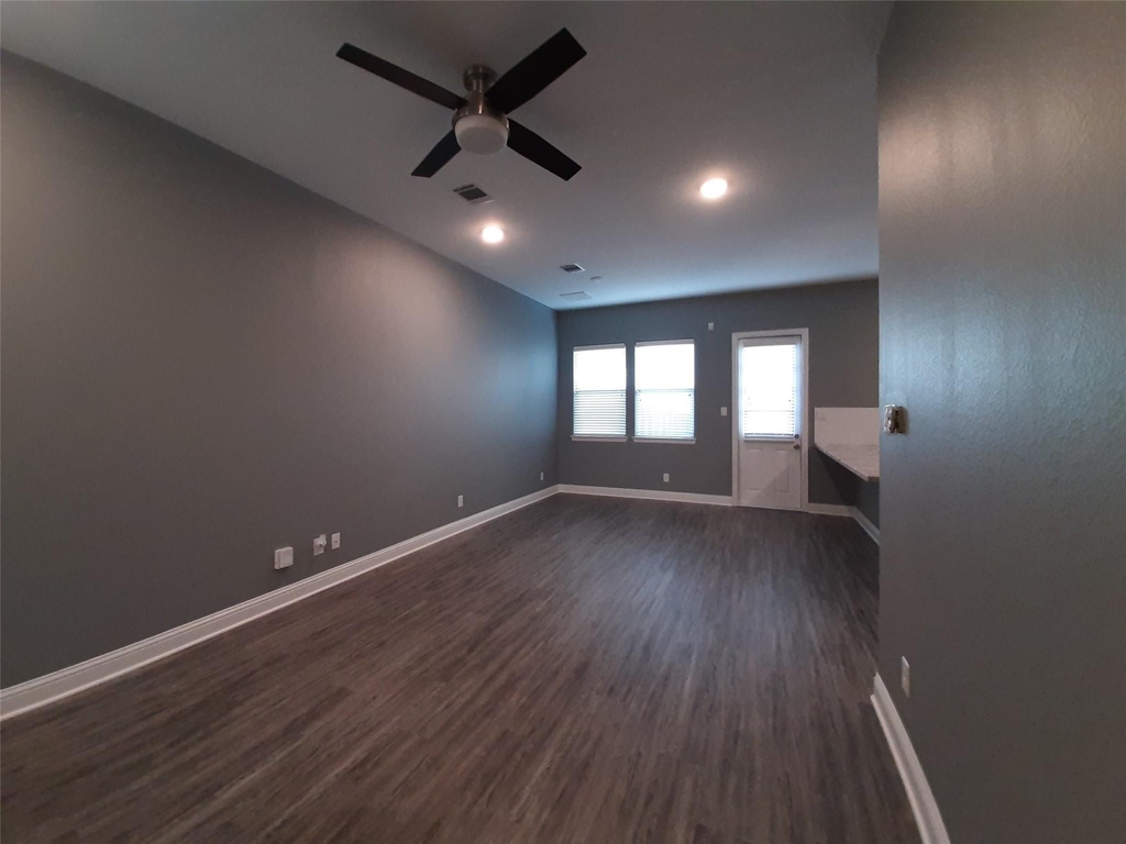 5439 Camaguey Street - Photo 3