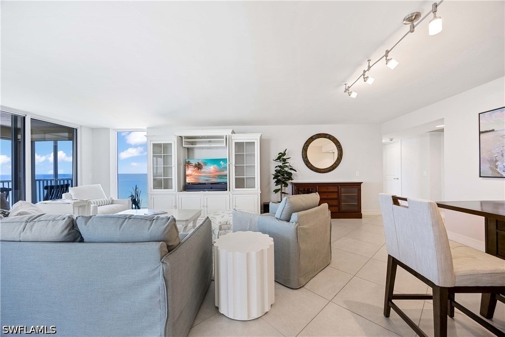 10691 Gulf Shore Drive - Photo 11